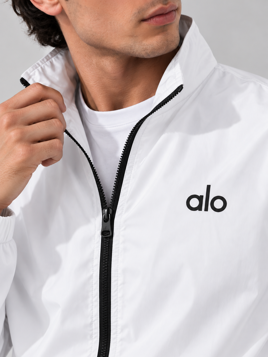 AL0 White Windbreaker Jacket – Lightweight Full-Zip Sports Jacket