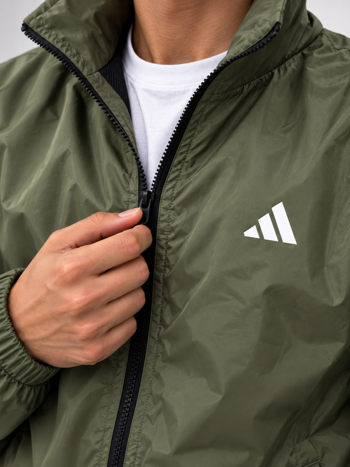 Adi Minimal Back-Stripe Olive Green Windbreaker Jacket – Lightweight Full-Zip Sports Jacket