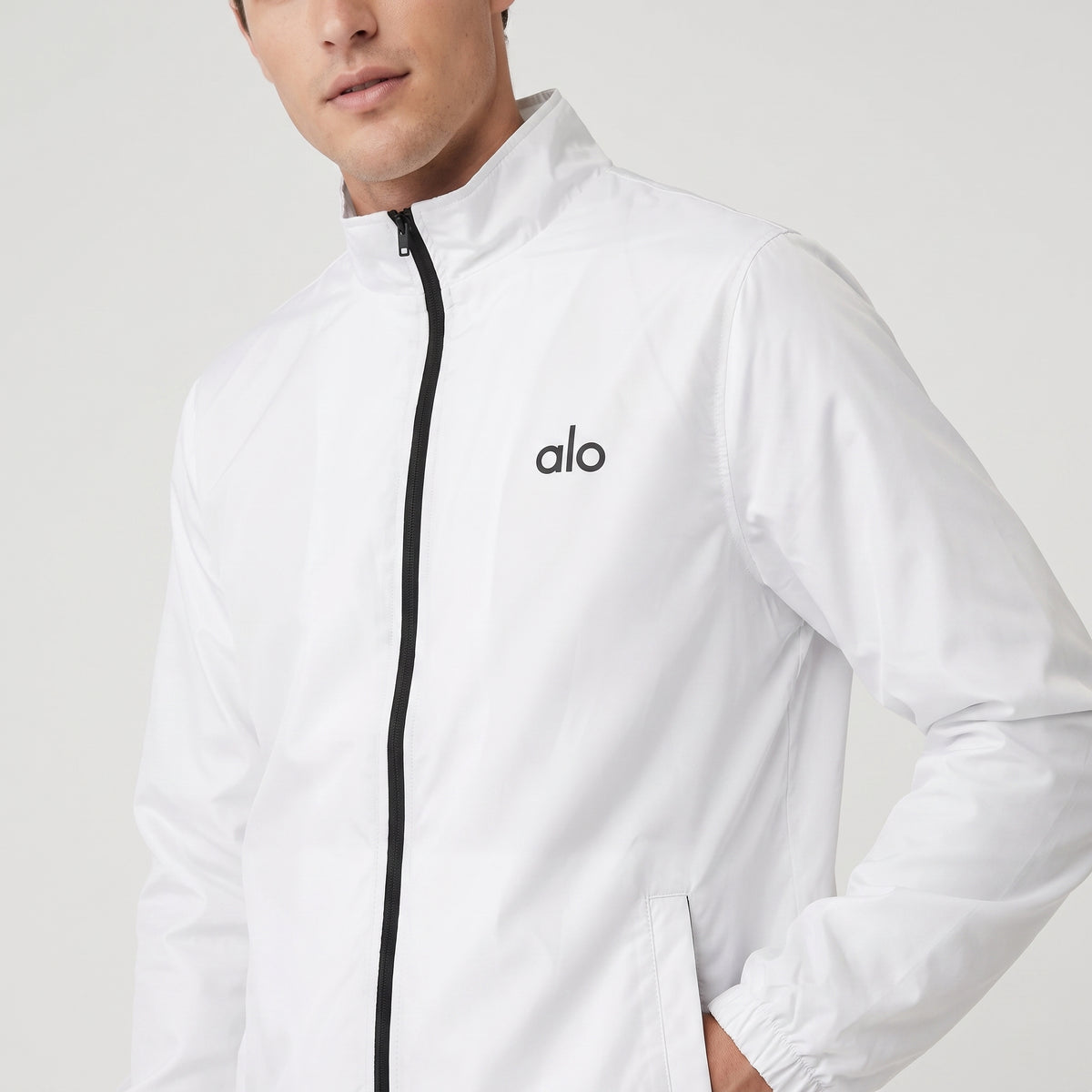 AL0 White Windbreaker Jacket – Lightweight Full-Zip Sports Jacket